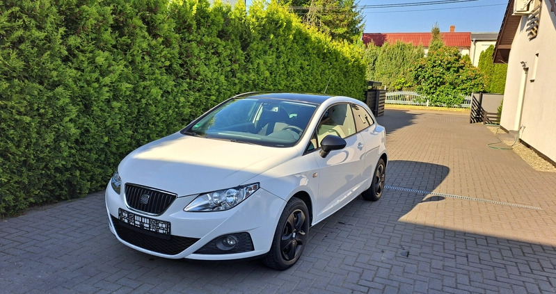 Seat Ibiza cena 17900 przebieg: 141663, rok produkcji 2011 z Witkowo małe 379